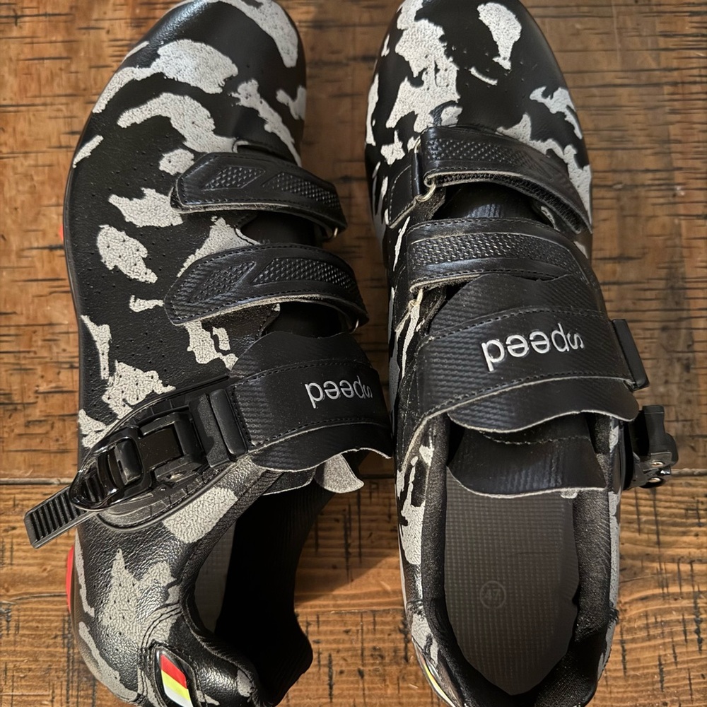 Black and White Cycling Shoes